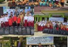 Peduli Dunia Pendidikan, PT Musim Mas Salurkan Paket Perlengkapan Sekolah Secara Gratis 480 Siswa