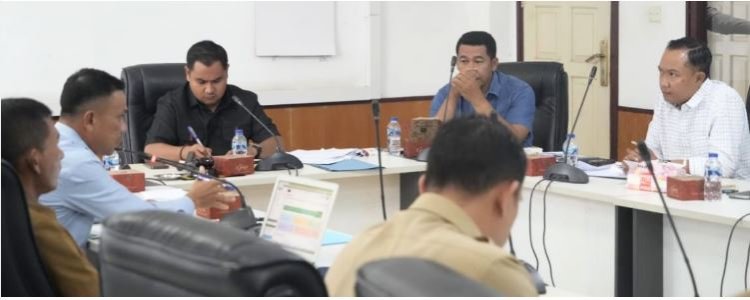 Hearing LKPJ 2025, Komisi III DPRD Kuansing Soroti Kabel Internet dan PAD Digital
